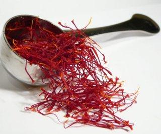 همه چیز درباره زعفران+ راهنمای جامع از کاشت تا مصرف